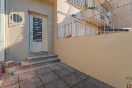 Casa para alugar com 110m², 2 quartos e 1 vaga Casa para alugar com 110m², 2 quartos e 1 vagaEntrada
