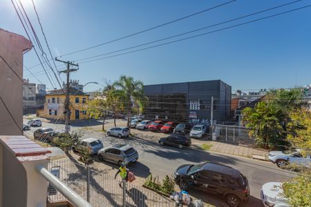 Sala de casa para alugar com 2 quartos, 110m² em Navegantes, Porto Alegre
