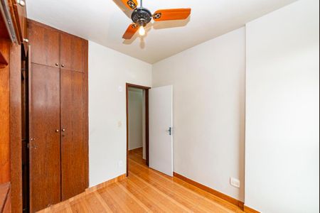 Apartamento à venda com 69m², 3 quartos e 1 vagaQuarto 2