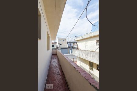 Casa para alugar com 69m², 2 quartos e 1 vagaEntrada