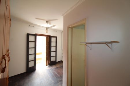 Casa à venda com 380m², 3 quartos e 1 vagaSuíte 1