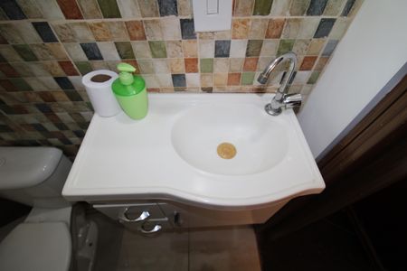 Lavabo de casa à venda com 3 quartos, 380m² em Vila Basileia, São Paulo