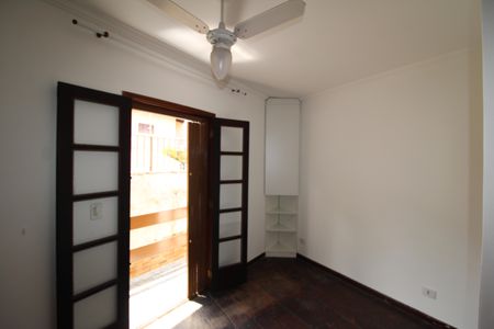 Casa à venda com 380m², 3 quartos e 1 vagaSuíte 1