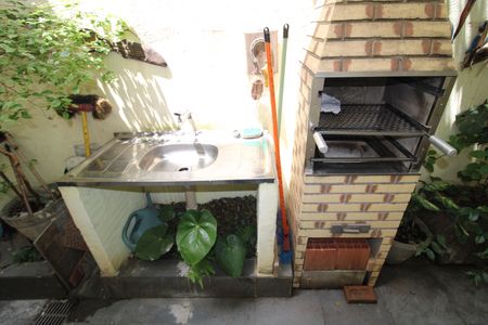 Casa à venda com 380m², 3 quartos e 1 vagaÁrea de Serviço 2