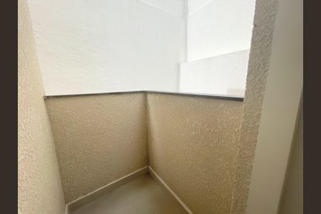 Apartamento à venda com 53m², 2 quartos e 1 vagaSacada Quarto suíte