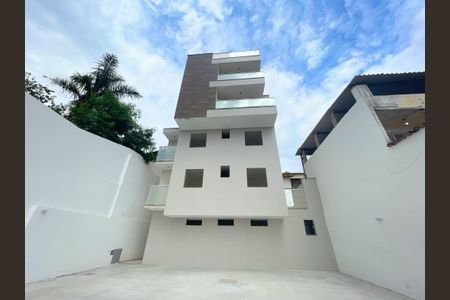 Apartamento à venda com 86m², 3 quartos e 1 vagaFachada