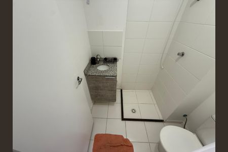 Studio à venda com 18m², 1 quarto e sem vagaBanheiro Social