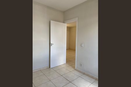 Quarto de apartamento para alugar com 2 quartos, 47m² em Jardim Itaú, Ribeirão Preto