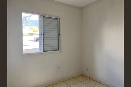 Quarto de apartamento para alugar com 2 quartos, 47m² em Jardim Itaú, Ribeirão Preto