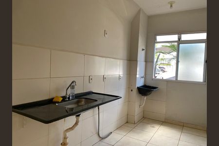 Cozinha de apartamento para alugar com 2 quartos, 47m² em Jardim Itaú, Ribeirão Preto