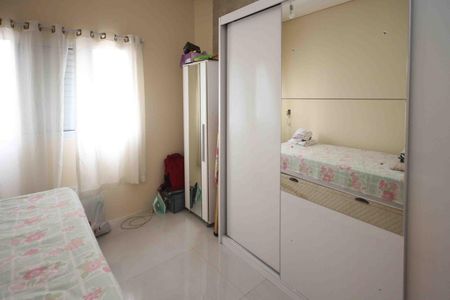 Casa à venda com 250m², 5 quartos e 3 vagasQuarto