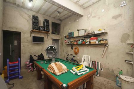 Casa à venda com 250m², 5 quartos e 3 vagasGaragem