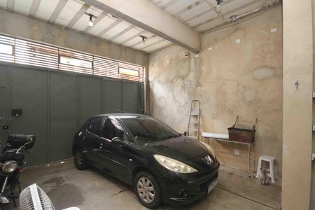 Casa à venda com 250m², 5 quartos e 3 vagasGaragem