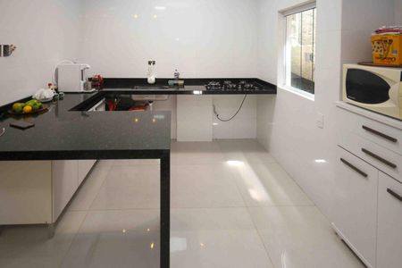 Cozinha de casa à venda com 2 quartos, 250m² em Vila Rica, São Paulo