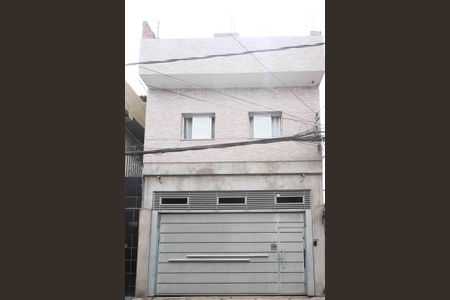 Casa à venda com 250m², 5 quartos e 3 vagasFachada