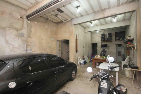 Casa à venda com 250m², 5 quartos e 3 vagasGaragem