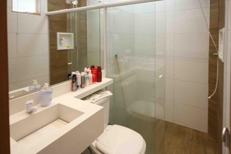 Casa à venda com 250m², 5 quartos e 3 vagasBanheiro