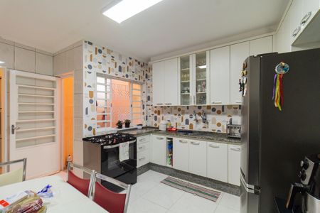 Casa à venda com 132m², 2 quartos e 1 vaga Casa à venda com 132m², 2 quartos e 1 vagaCozinha