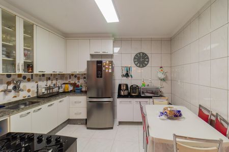 Casa à venda com 132m², 2 quartos e 1 vaga Casa à venda com 132m², 2 quartos e 1 vagaCozinha