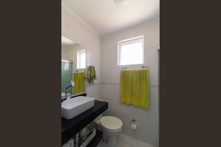 Casa à venda com 132m², 2 quartos e 1 vaga Casa à venda com 132m², 2 quartos e 1 vagaBanheiro