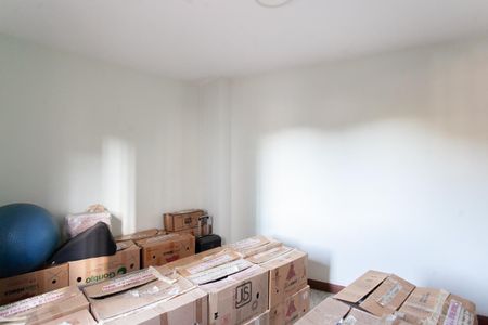 Casa à venda com 310m², 6 quartos e 4 vagas Casa à venda com 310m², 6 quartos e 4 vagasQuarto 4