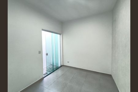 Apartamento à venda com 34m², 1 quarto e sem vagaQuarto