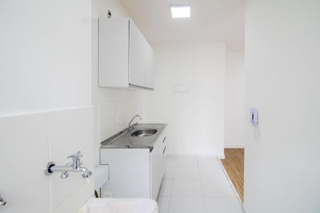 Apartamento para alugar com 44m², 2 quartos e 1 vagaCozinha e Área de Serviço