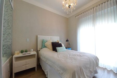 Casa de condomínio à venda com 268m², 3 quartos e 4 vagasQuarto 2 - Suíte