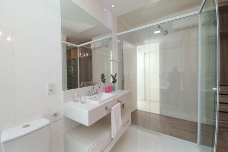 Casa de condomínio à venda com 268m², 3 quartos e 4 vagasBanheiro da Suíte 3