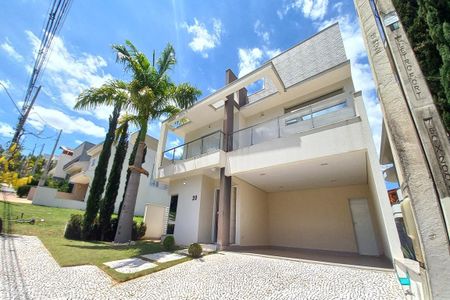 Casa de condomínio à venda com 268m², 3 quartos e 4 vagasFachada do Prédio