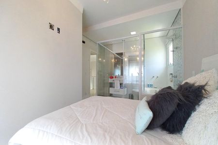 Casa de condomínio à venda com 268m², 3 quartos e 4 vagasQuarto 2 - Suíte