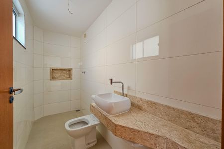 Apartamento à venda com 179m², 3 quartos e 1 vagaBanheiro da Suíte