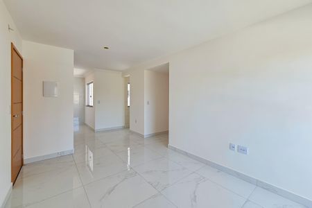 Sala de apartamento à venda com 3 quartos, 76m² em Santa Cruz Industrial, Contagem