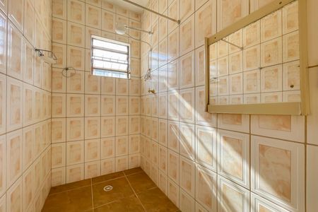 Casa para alugar com 161m², 3 quartos e 1 vaga Casa para alugar com 161m², 3 quartos e 1 vagaBanheiro da Suíte