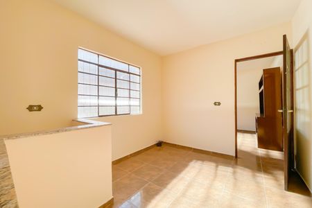 Casa para alugar com 161m², 3 quartos e 1 vaga Casa para alugar com 161m², 3 quartos e 1 vagaSala 2