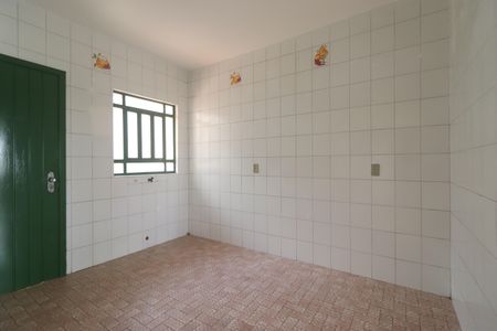 Casa à venda com 170m², 3 quartos e 2 vagasCozinha