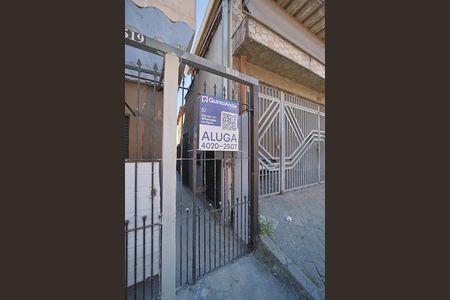 Fachada de casa para alugar com 1 quarto, 45m² em Parque Cisper, São Paulo