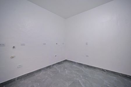 Sala/Cozinha e Área de Serviço de casa para alugar com 1 quarto, 45m² em Parque Cisper, São Paulo