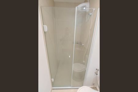 Banheiro de apartamento para alugar com 1 quarto, 26m² em Bela Vista, São Paulo