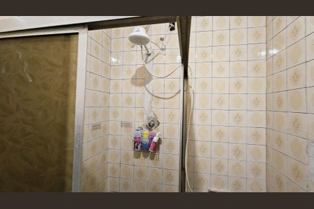 Casa à venda com 107m², 3 quartos e sem vaga Casa à venda com 107m², 3 quartos e sem vagaBanheiro Social