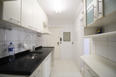 Apartamento para alugar com 90m², 3 quartos e 2 vagasCozinha - Armários