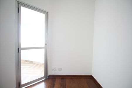 Apartamento para alugar com 90m², 3 quartos e 2 vagasQuarto 2