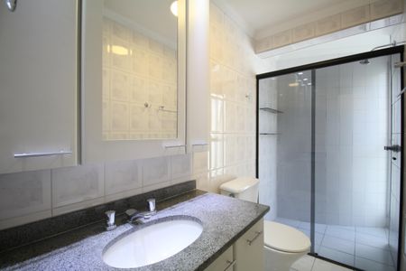 Apartamento para alugar com 90m², 3 quartos e 2 vagasBanheiro da Suíte 1