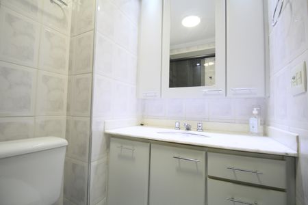 Apartamento para alugar com 90m², 3 quartos e 2 vagasBanheiro Social