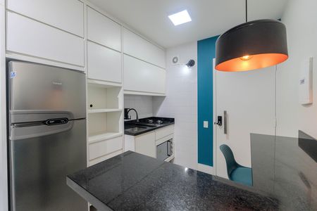 Cozinha de apartamento à venda com 1 quarto, 30m² em Bela Vista, São Paulo