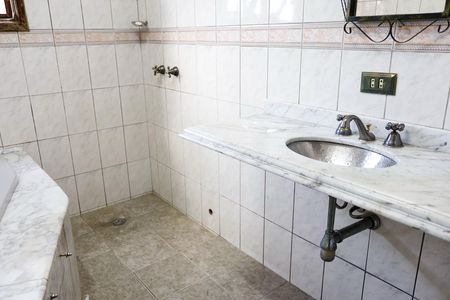 Casa para alugar com 149m², 3 quartos e 2 vagas Casa para alugar com 149m², 3 quartos e 2 vagasBanheiro da Suíte 3