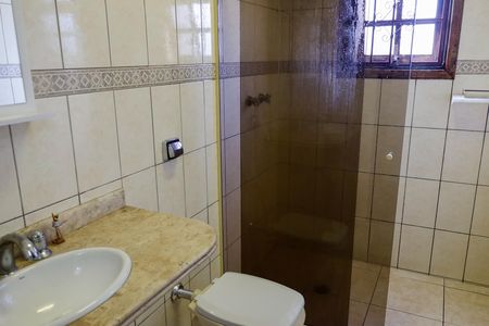 Banheiro de casa para alugar com 3 quartos, 149m² em Jaguaribe, Osasco