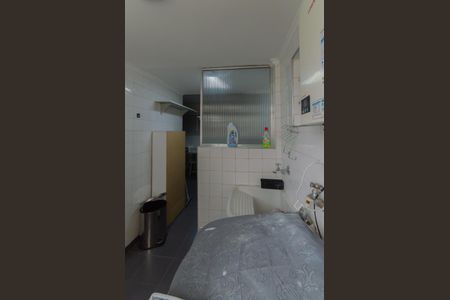 Apartamento à venda com 130m², 2 quartos e 1 vagaÁrea de Serviço