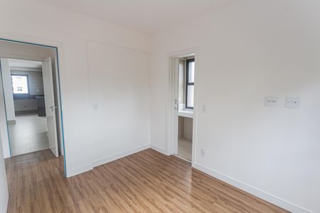 Apartamento à venda com 94m², 3 quartos e 2 vagasSemi-Suíte 1