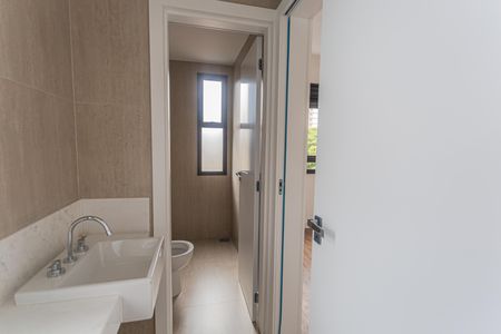 Apartamento à venda com 94m², 3 quartos e 2 vagasBanheiro da Semi-Suíte 1 e 2